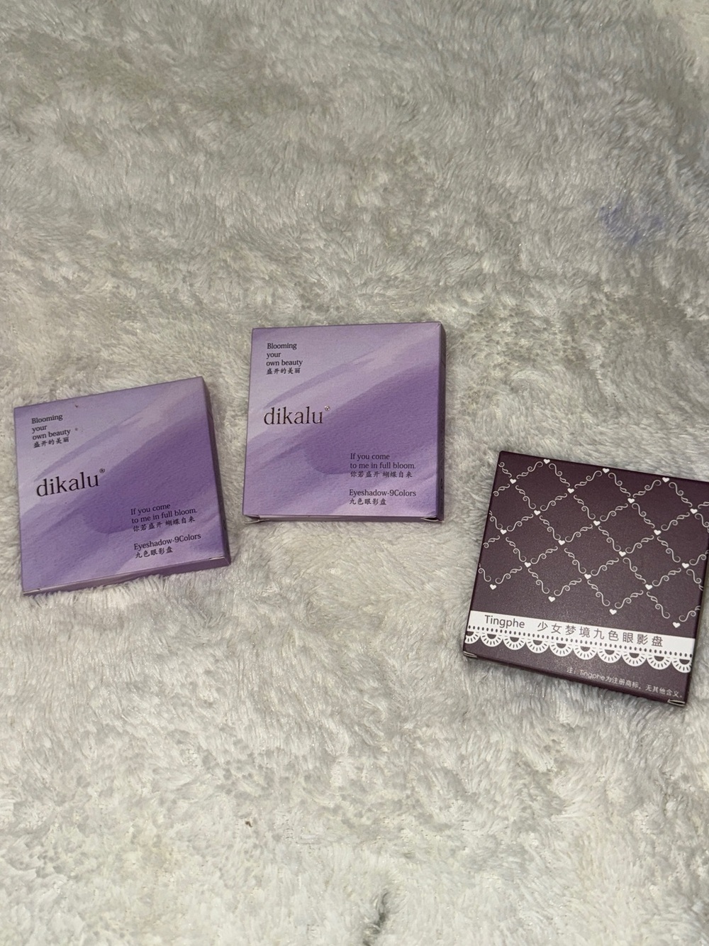 Dikalu Blooming Eyeshadow Palette – Purple
